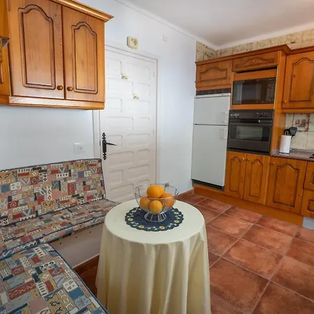 Private Heated Pool, Jacuzzi & 1225m2 Garden In Cipreses Βίλα Frigiliana